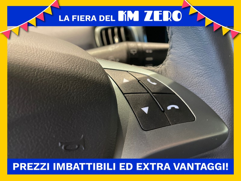 Lancia Ypsilon 1.0 firefly hybrid platino s&s 70cv