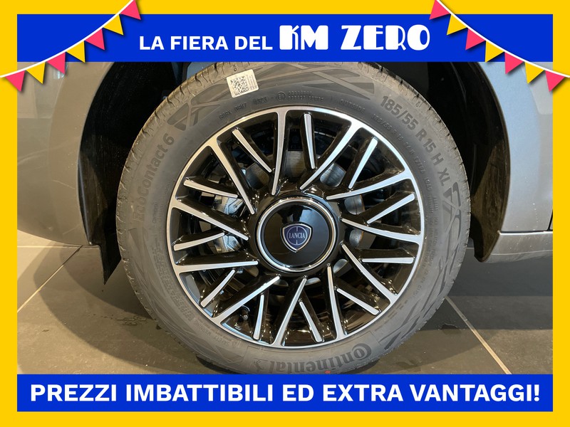Lancia Ypsilon 1.0 firefly hybrid platino s&s 70cv