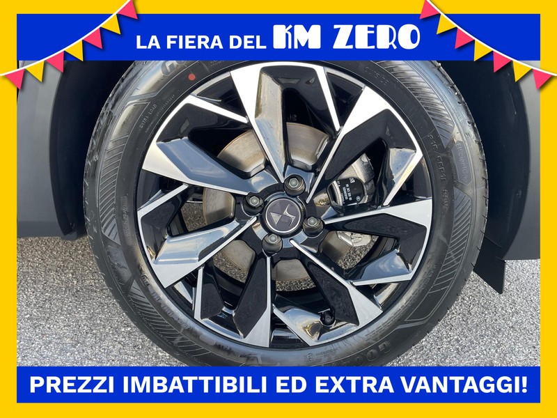 DS DS 3 Crossback 1.2 hybrid antoine de saint exupery 136cv auto