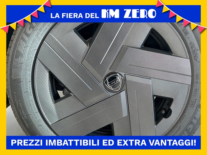 Lancia Ypsilon 1.2 mhev e-dct