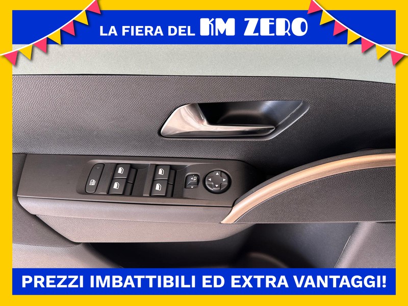 Lancia Ypsilon 1.2 mhev e-dct