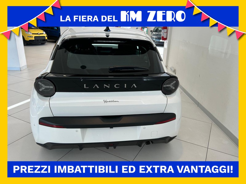 Lancia Ypsilon 1.2 mhev e-dct