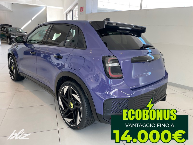 Abarth 600e 54kwh scorpionissima 280cv