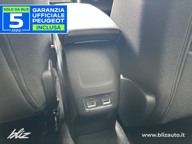 Peugeot 208 1.2 hybrid allure 145cv e-dcs 6