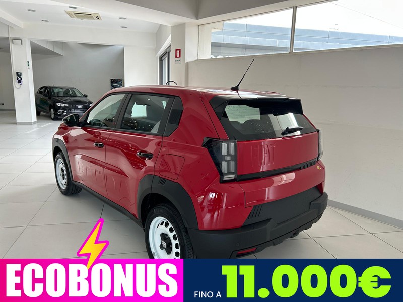 Fiat Grande Panda 44 kwh red