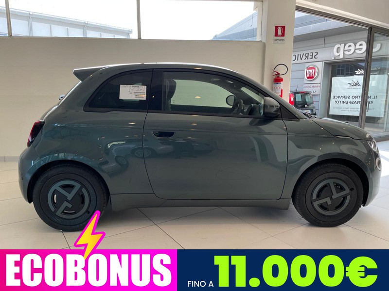 Fiat 500 500e 42 kwh giorgio armani
