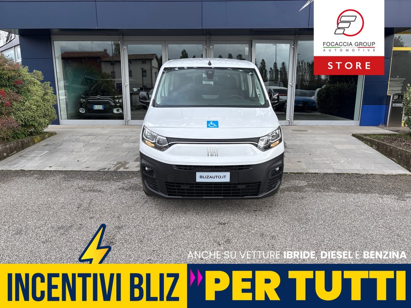 Fiat Doblò Trasporto disabili 4 + 1 con Rampa