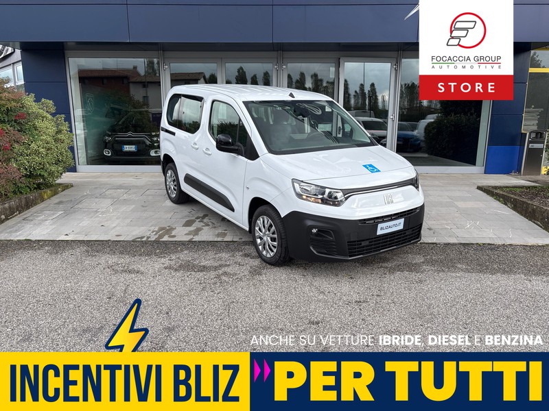 Fiat Doblò Trasporto disabili 4 + 1 con Rampa