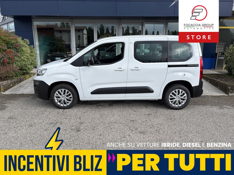Fiat Doblò Trasporto disabili 4 + 1 con Rampa