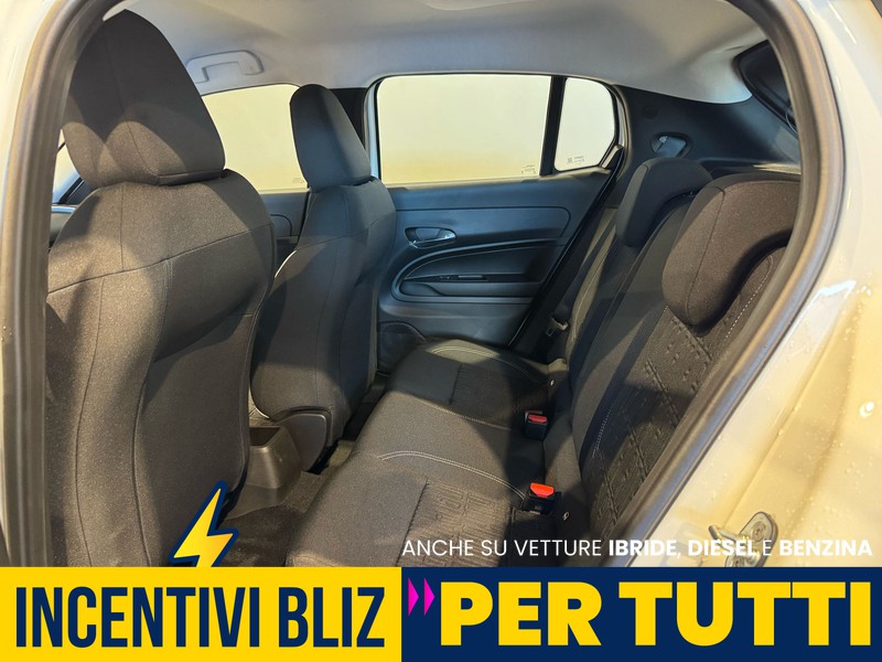 Fiat 600 1.2 hybrid 136cv auto
