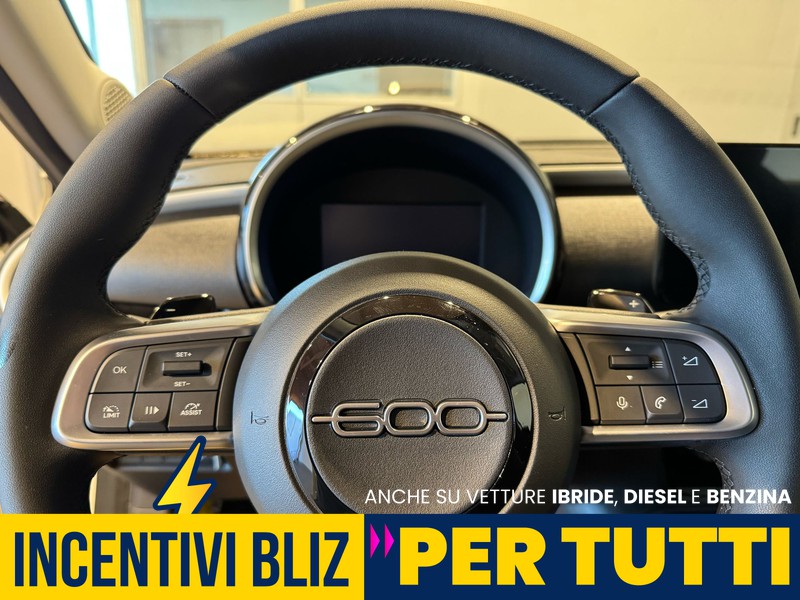 Fiat 600 1.2 hybrid 136cv auto