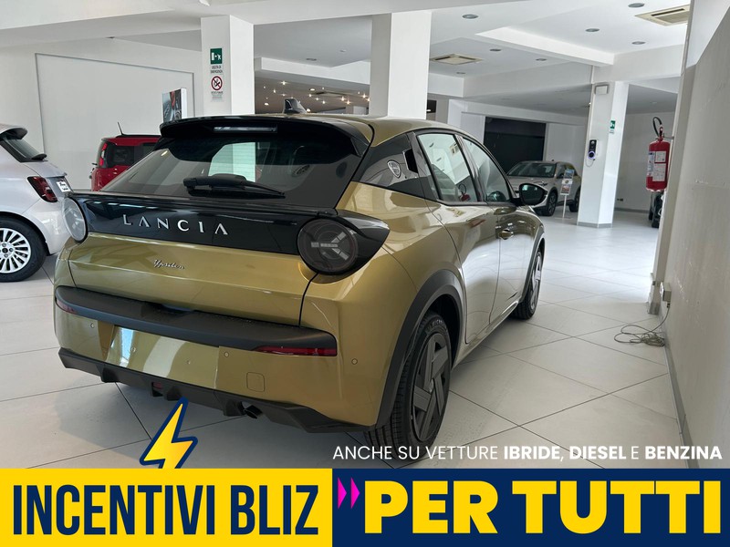 Lancia Ypsilon 1.2 mhev 110cv e-dct