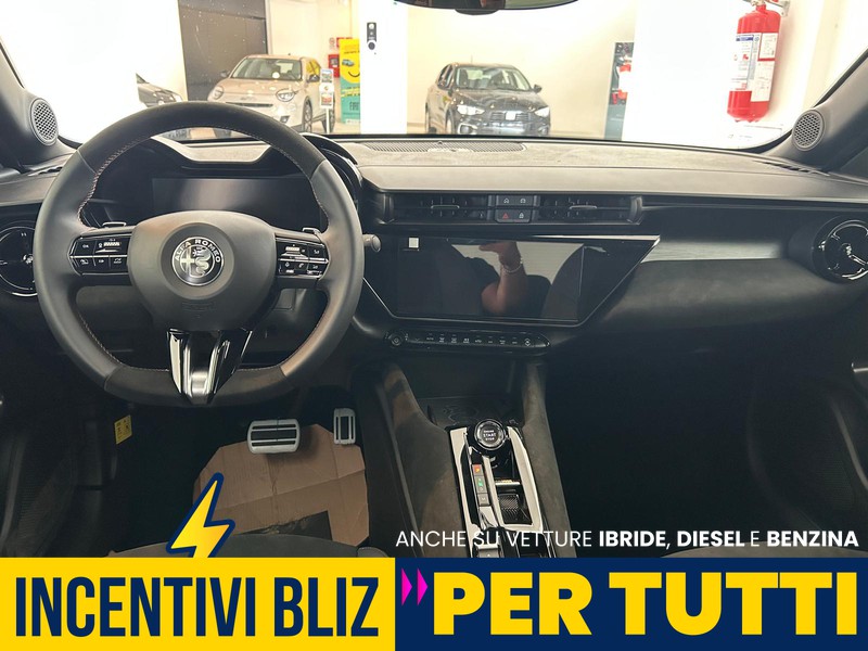 Alfa romeo Junior 1.2 ibrida intensa 145cv edct6