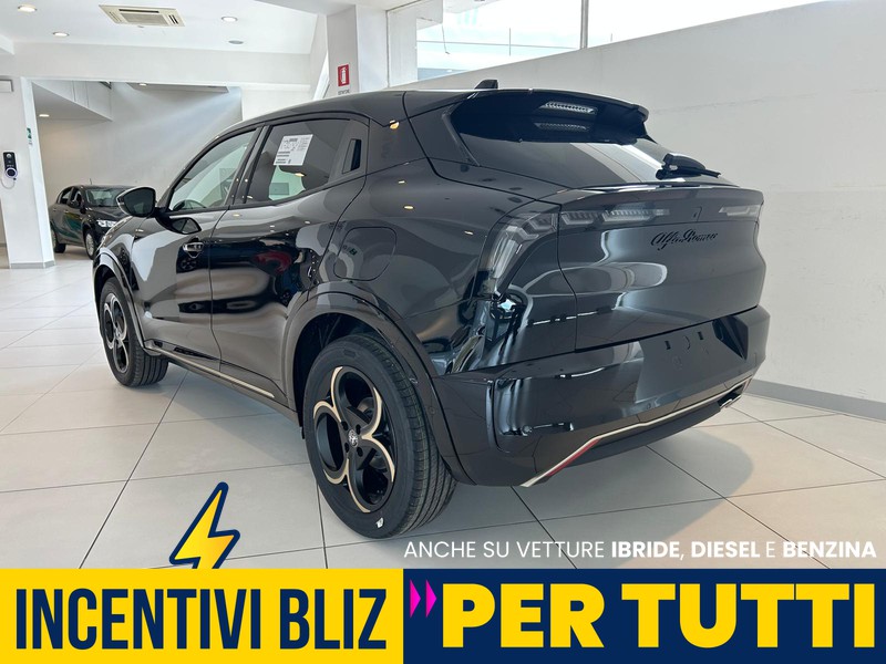 Alfa romeo Junior 1.2 ibrida intensa 145cv edct6