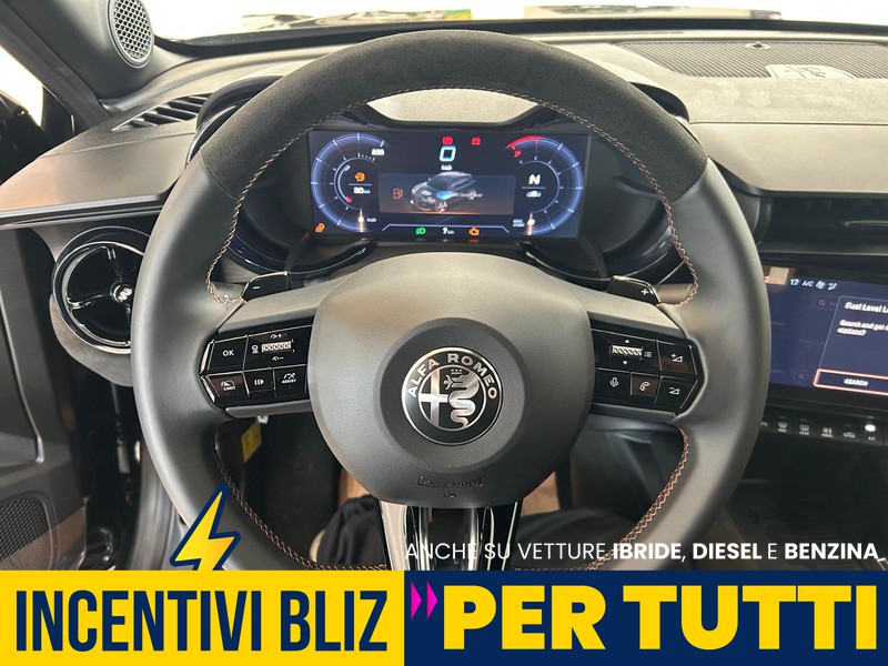 Alfa romeo Junior 1.2 ibrida intensa 145cv edct6