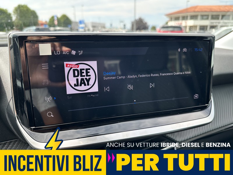 Peugeot 208 1.2 hybrid allure 145cv e-dcs 6