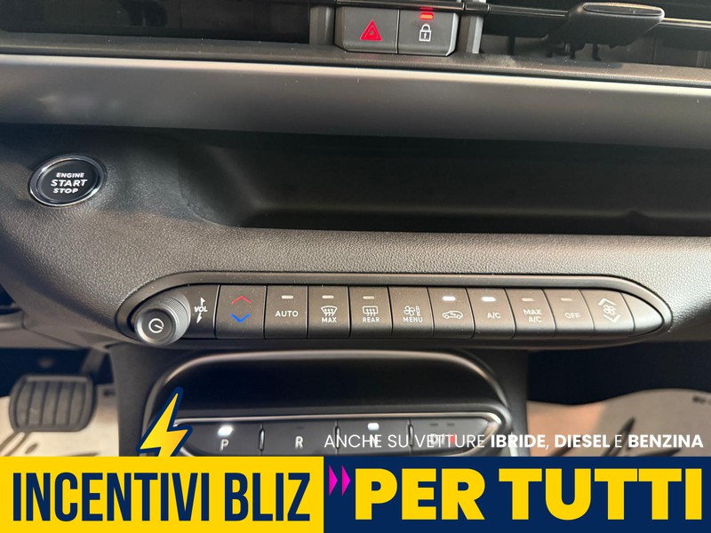 Jeep Avenger E-Hybrid Tech& Sky 1.2 110cv Dct Mhev