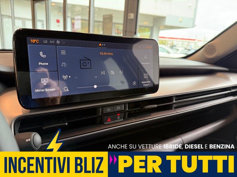 Jeep Avenger E-Hybrid Tech& Sky 1.2 110cv Dct Mhev