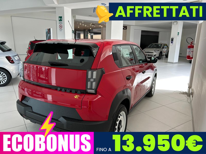 Fiat Grande Panda 44 kwh red