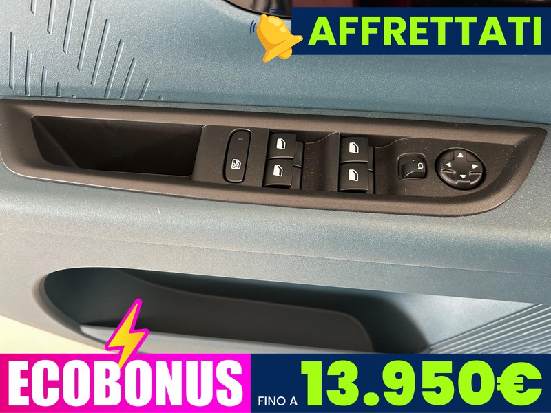 Fiat Grande Panda 44 kwh red