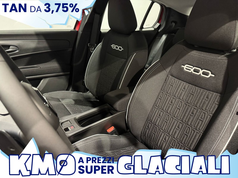 Fiat 600 1.2 hybrid 136cv auto