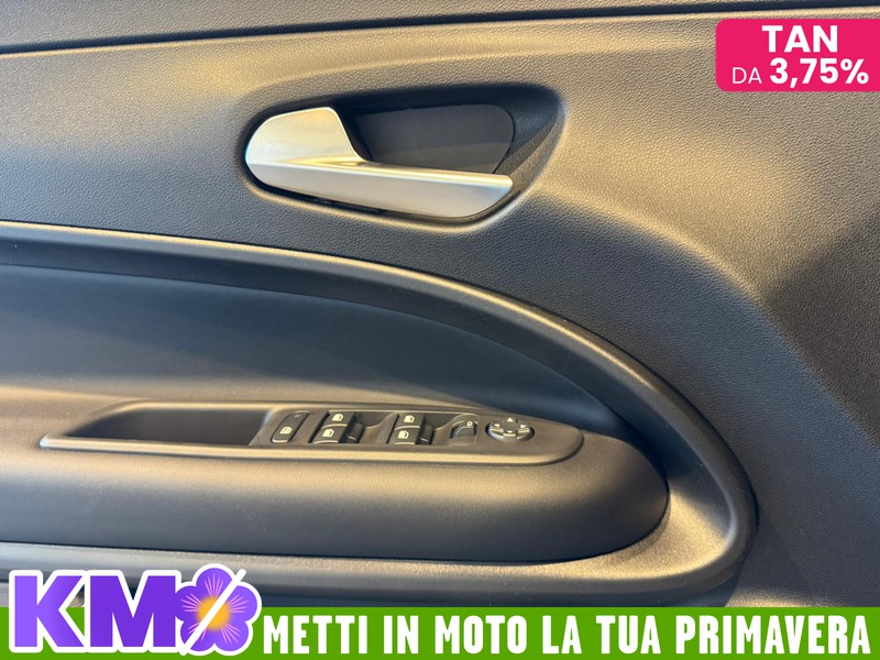 Jeep Avenger Benzina Tech &Sky 1.2 100cv