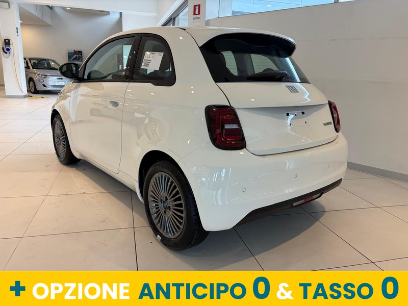 Fiat 500 1.0 hybrid icon