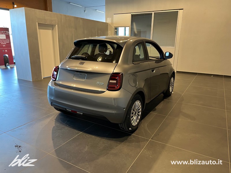 Fiat 500 500e 42 kwh