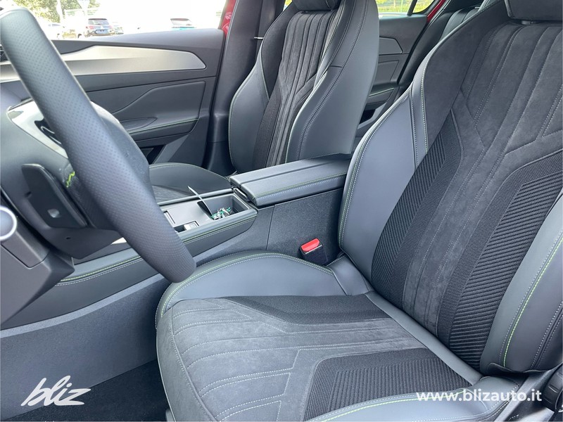 Peugeot 308 1.5 bluehdi gt s&s 130cv eat8