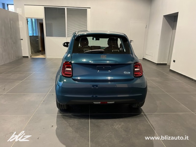 Fiat 500 500e 42 kwh