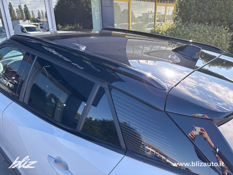 Peugeot 2008 1.2 hybrid gt 136cv e-dcs6