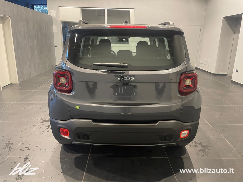 Jeep Renegade 1.5 turbo t4 mhev altitude 2wd dct