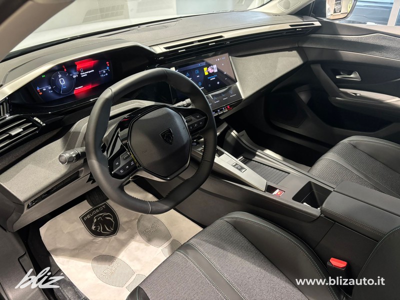Peugeot 408 1.2 hybrid allure 145cv e-dsc6