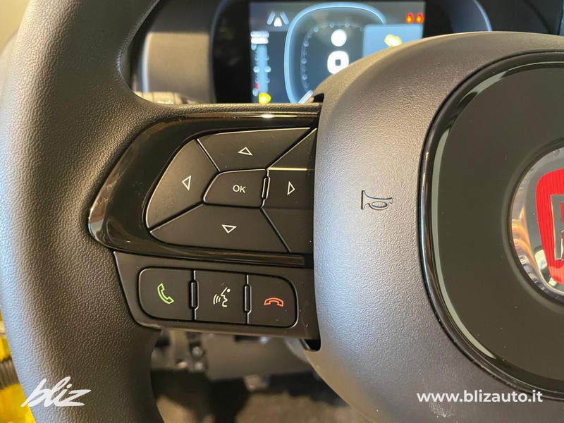 Fiat Panda Hybrid 1.0 70cv