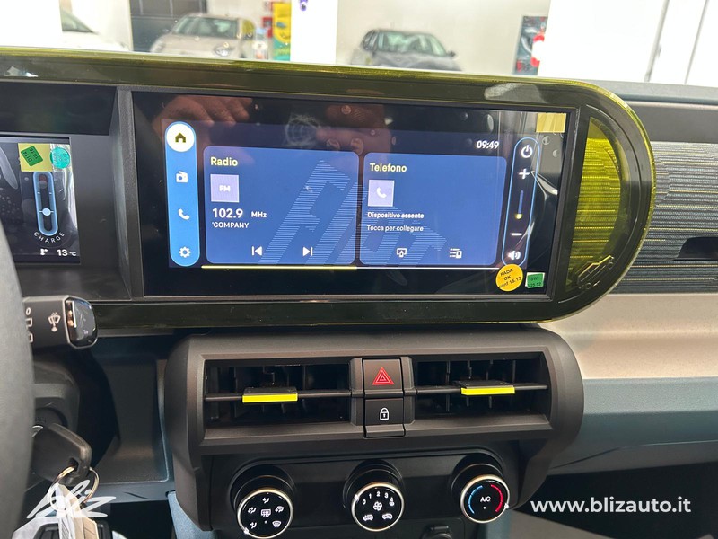 Fiat Grande Panda 44 kwh red