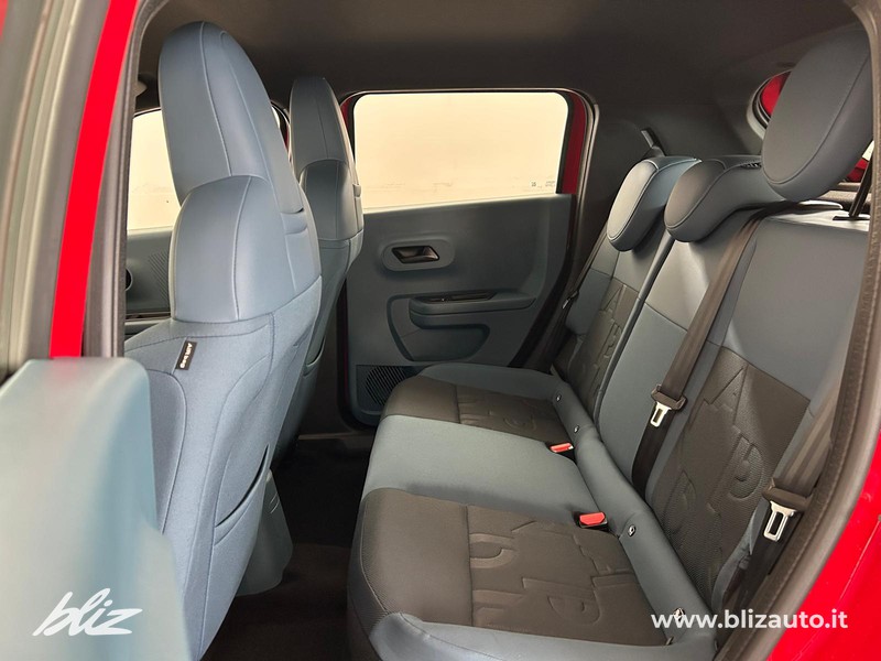 Fiat Grande Panda 44 kwh red