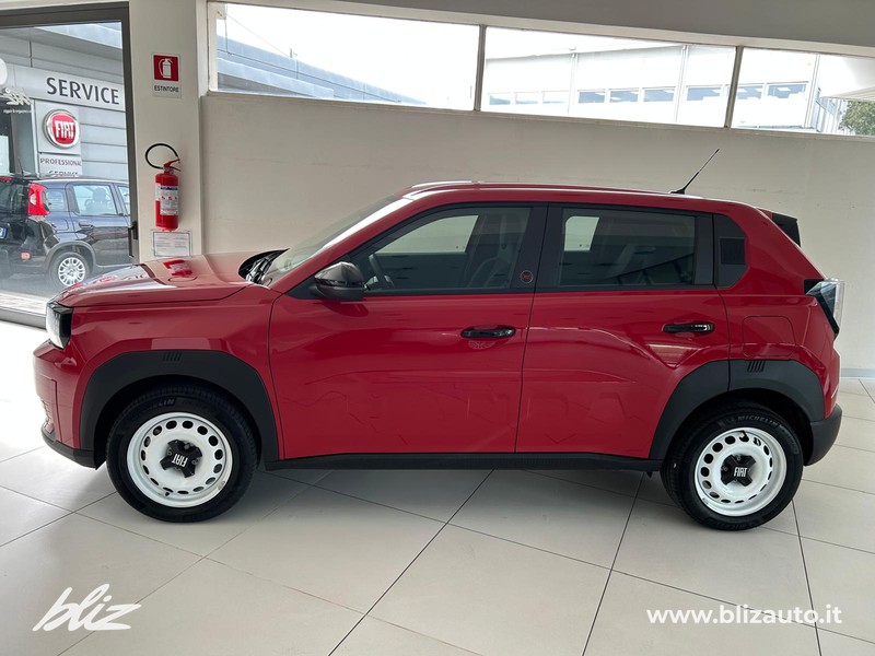 Fiat Grande Panda 44 kwh red