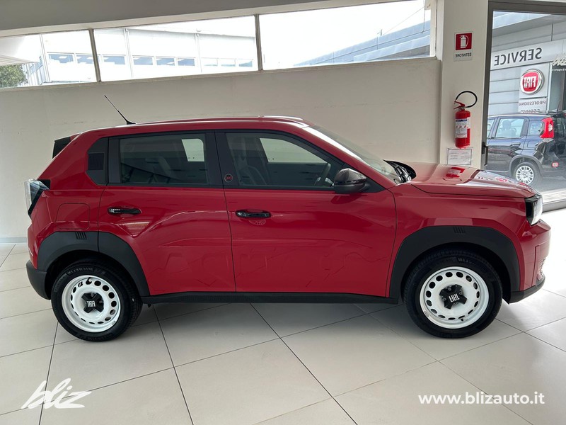 Fiat Grande Panda 44 kwh red