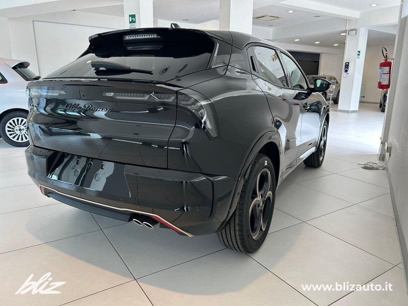 Alfa romeo Junior 1.2 ibrida intensa 145cv edct6