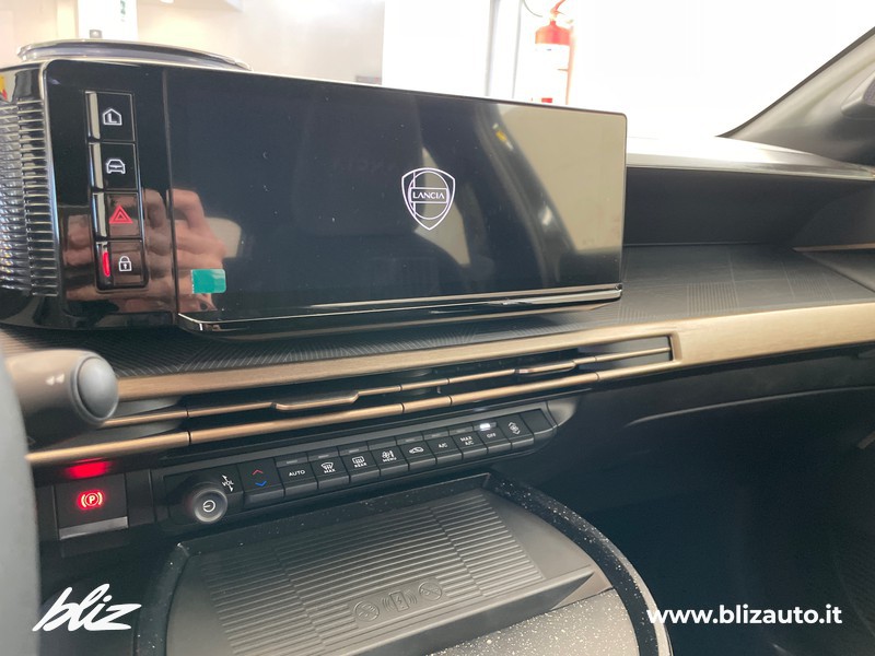 Lancia Ypsilon Nuova Ibrida Lx 1.2 100cv Ibrida
