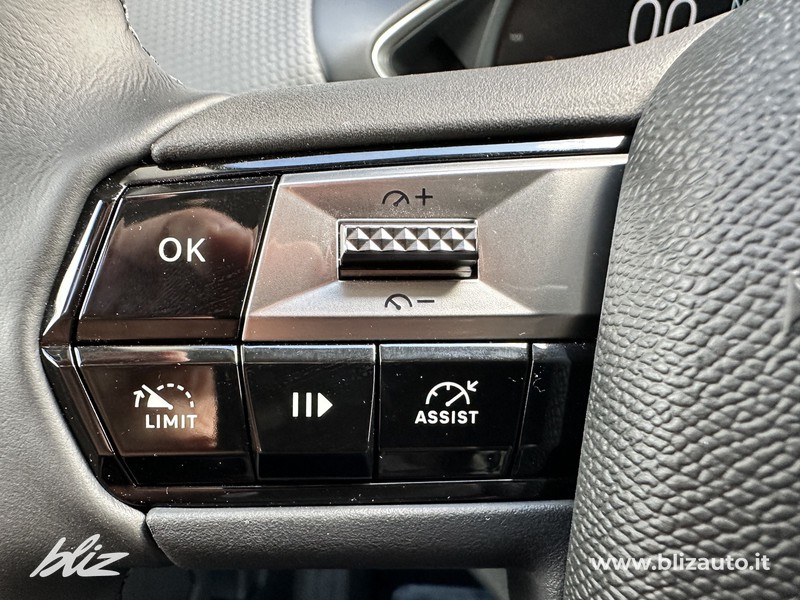 DS DS 3 Crossback 1.2 puretech esprit de voyage 130cv auto