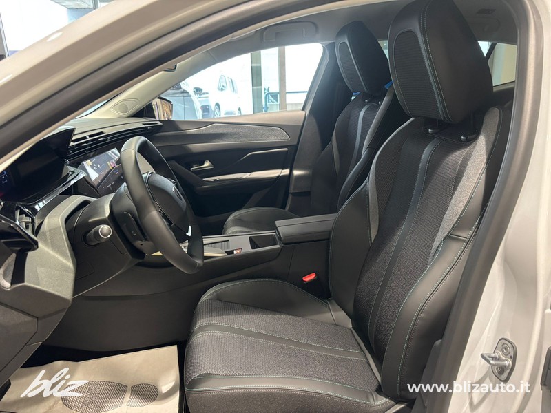 Peugeot 408 1.2 hybrid allure 145cv e-dsc6