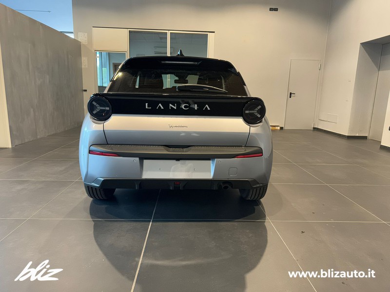 Lancia Ypsilon 1.2 mhev 110cv e-dct