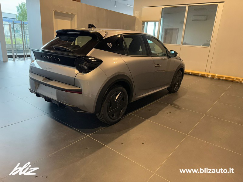 Lancia Ypsilon 1.2 mhev 110cv e-dct