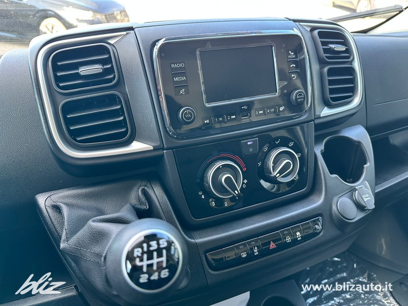 Peugeot Professional Boxer 35 l2h2 2.2 diesel 140cv s&s