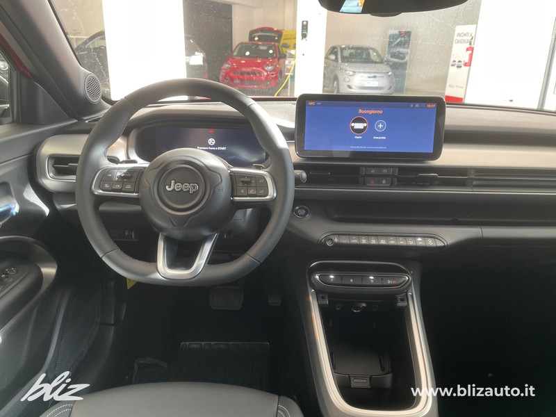 Jeep Avenger 1.2 turbo e-hybrid mhev overland 4xe 145cv edct6