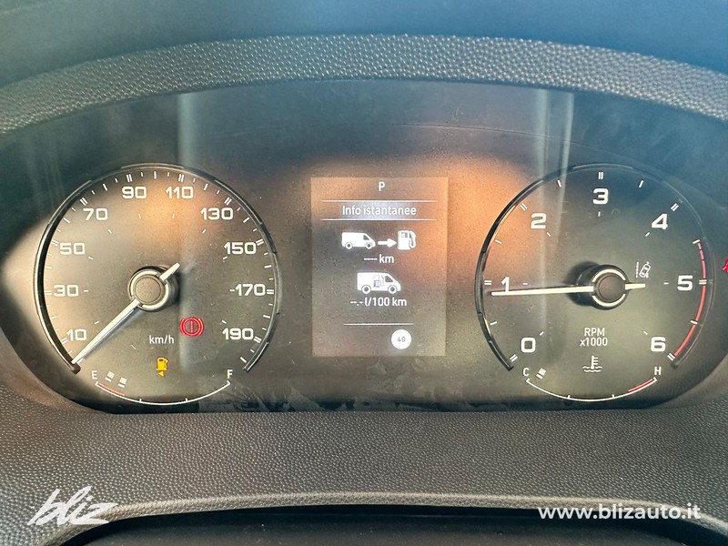 Peugeot Professional Boxer 35 l2h2 2.2 diesel 140cv s&s at8