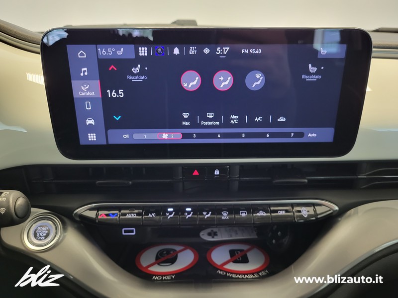 Fiat 500 500e 42 kwh entry pack tech