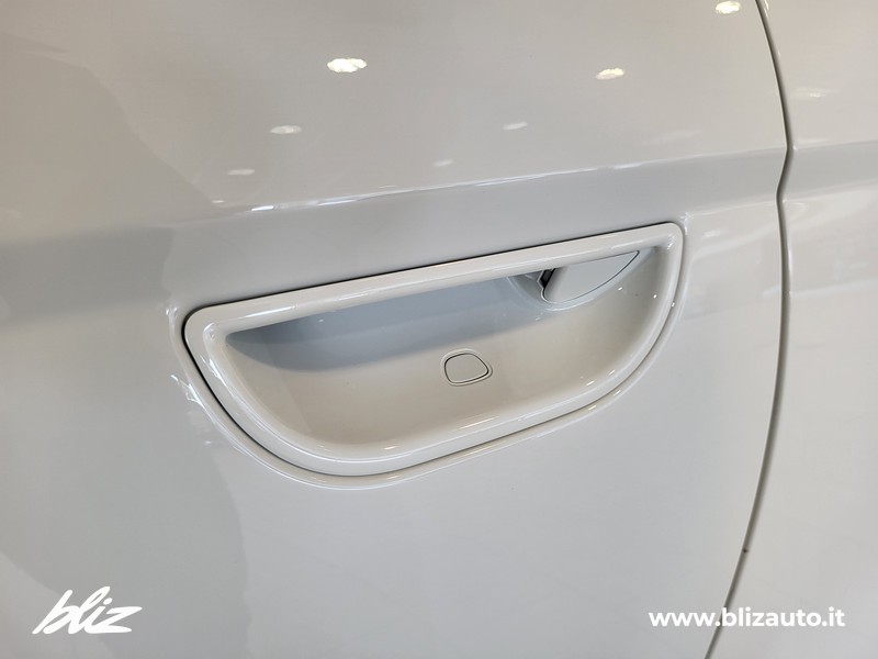 Fiat 500 500e 42 kwh entry pack tech