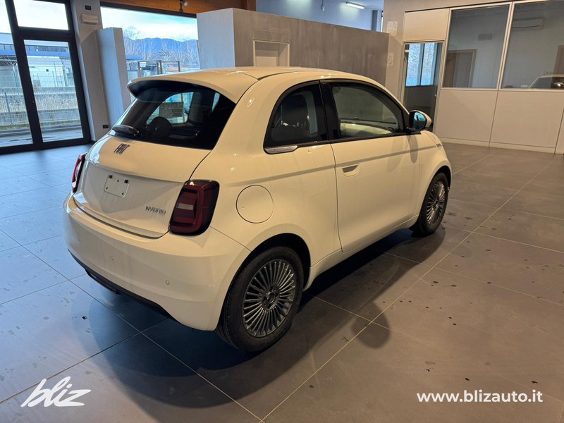 Fiat 500 Hybrid Berlina Torino 1.0Hybrid Berlina